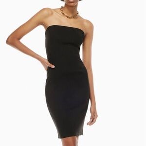 Aritzia Babaton Vision strapless dress